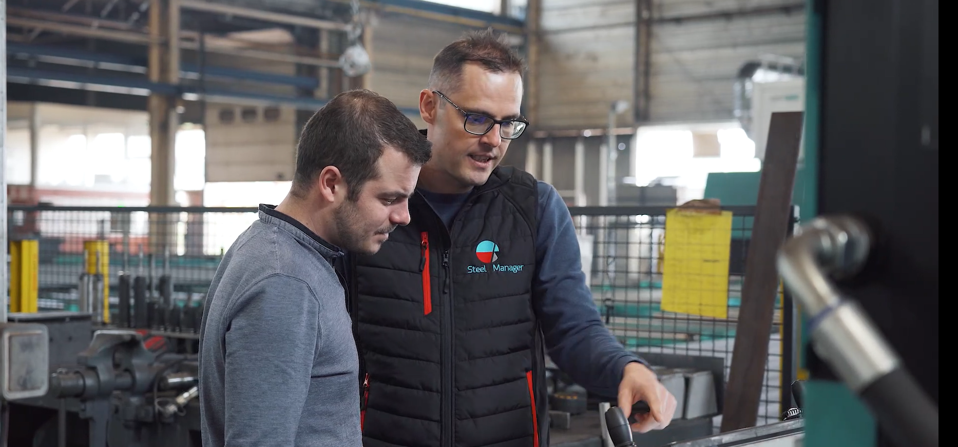 Équipe DevTeix en immersion dans une usine